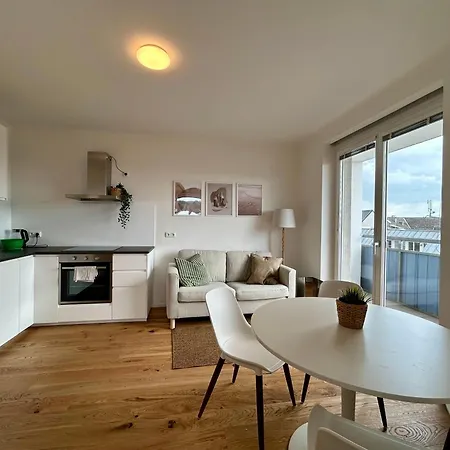 Stayroom I 